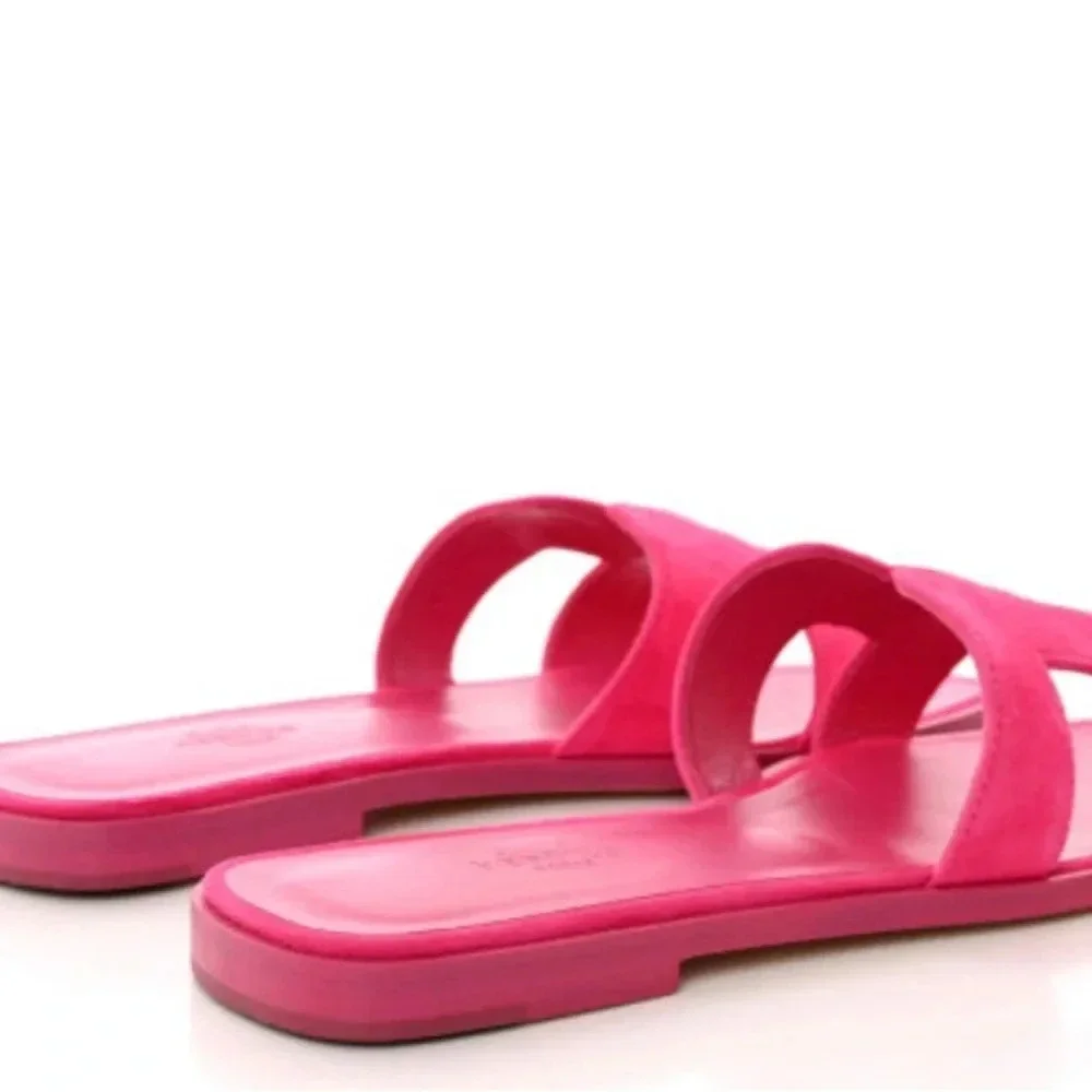 HERMES ROSE FUCHSIA SUEDE GOATSKIN ORAN  SANDAL’s
Sz38 - Picture 2 of 10